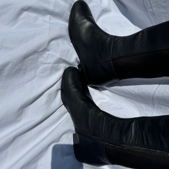 Michael Kors stretch leather black knee high boots in size 7.5 - Picture 3 of 13